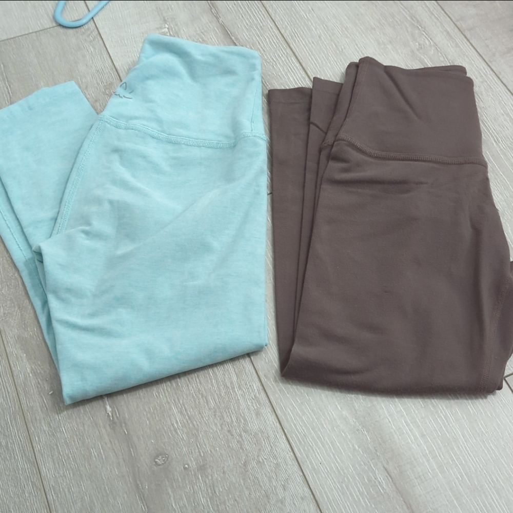 Beyond yoga leggings